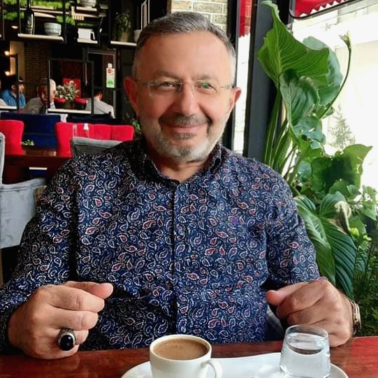 FahriUsts's tweet photo. CENNET mekan babam derdiki OĞUL..
Dürüst ol, Kul hakkı yeme, gıybet ve iftiradan uzak dur, Emin ol, kalleş olma, 
HAKK ile beraber olki...
CENAZE NAMAZINDA CEMAAT YALAN SÖYLEMEK ZORUNDA KALMASIN ..
İYI BİLİRDİK DİYE... https://t.co/RcflBtGgxY