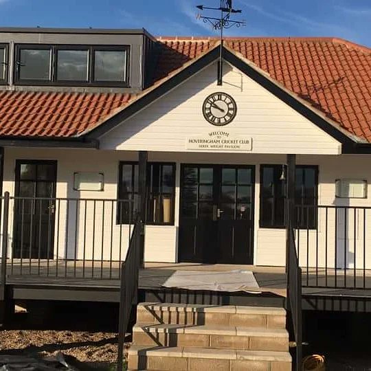 hoveringhamcc's tweet image. Some BIG winter improvements are happening at THE HOV! Be apart of the best looking ground and facilités in division B can offer. Follow thé THÉ HOV and watch how it unfolds.