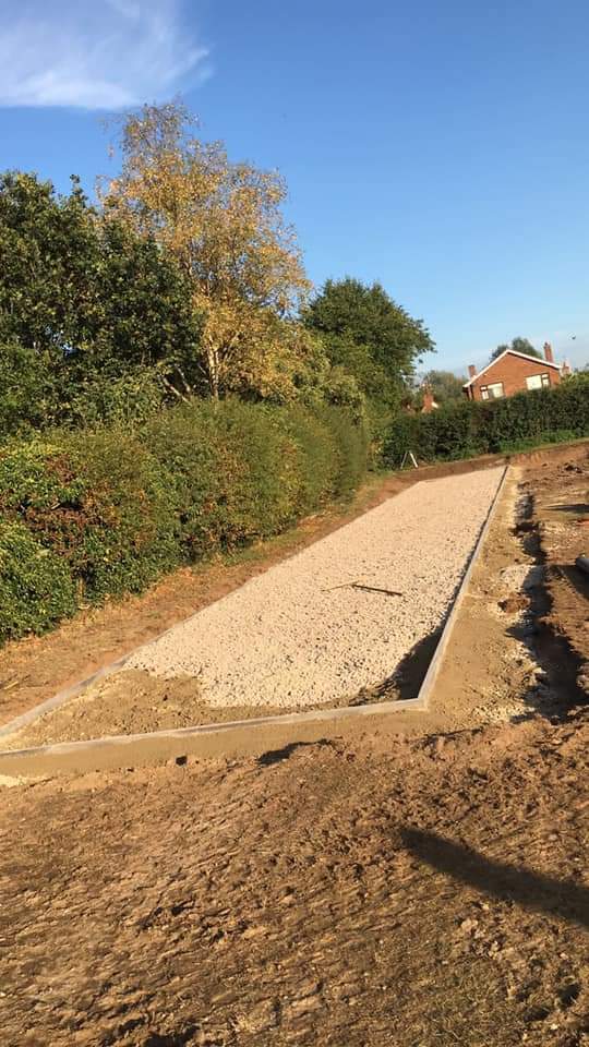 hoveringhamcc's tweet image. Some BIG winter improvements are happening at THE HOV! Be apart of the best looking ground and facilités in division B can offer. Follow thé THÉ HOV and watch how it unfolds.