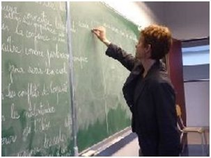 cafepedagogique's tweet photo. OCDE : La France a des professeurs low cost https://t.co/fK4LgLEGqG https://t.co/H1FdChGt5x