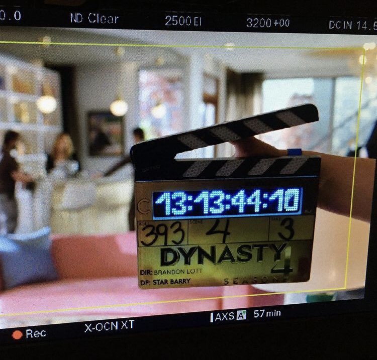infodynasty_'s tweet image. 🚨Novas fotos dos bastidores do episódio que vai ao ar essa semana! 
#Dynasty #DynastyS4
