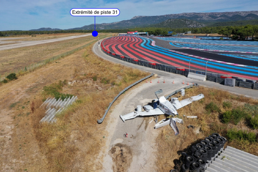 BEA_Aero's tweet photo. 📄 Rapport d'enquête sur l'accident du #PA39 immatriculé N41FT survenu le 17/08/2020 au #Castellet / Perte de contrôle lors du décollage, collision avec le sol, en instruction. https://t.co/BIgPlsqOsR https://t.co/XkNxeem5d9