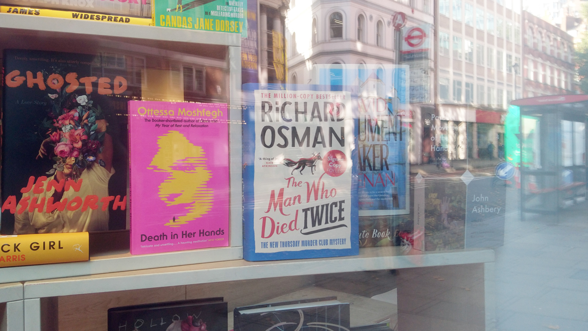 Foyles Bookshop (@foyles) on Twitter photo Out today, and signed courtesy of a visit from author <a href="/richardosman/">Richard Osman</a> (insider goss: he is lovely)—nab yourself a copy of <a href="/VikingBooksUK/">Viking Books UK</a> #themanwhodiedtwice and ENJOY. Signed via bit.ly/39qFnY9 Out today, and signed courtesy of a visit from author <a href="/richardosman/">Richard Osman</a> (insider goss: he is lovely)—nab yourself a copy of <a href="/VikingBooksUK/">Viking Books UK</a> #themanwhodiedtwice and ENJOY. Signed via bit.ly/39qFnY9
