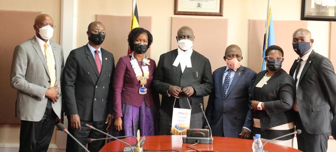 JacobOulanyah's tweet photo. Delighted to officiate the installation ceremony of the 29th President of the Rotary Club of Kampala @CentralRotary, Rtn Flavia Nabaasa Mbabazi who assumed leadership from Rtn Sheila Naturinda.

Congratulations to you both and your boards, I wish you a successful Rotary year. https://t.co/mTYaNsPGtb