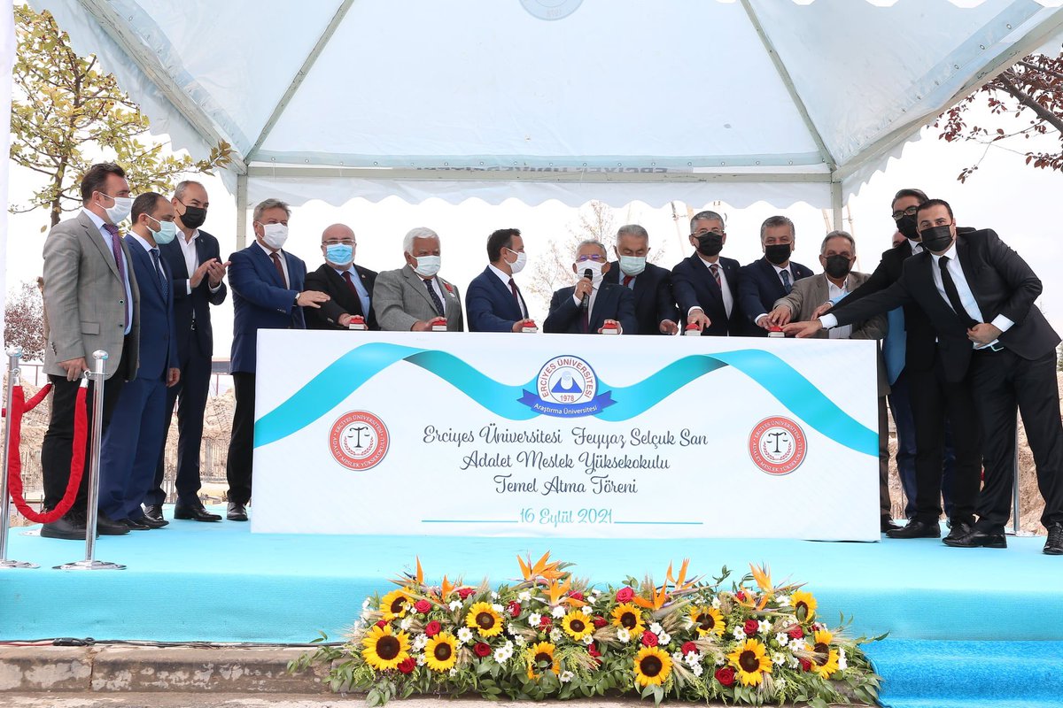 Memduh Büyükkılıç