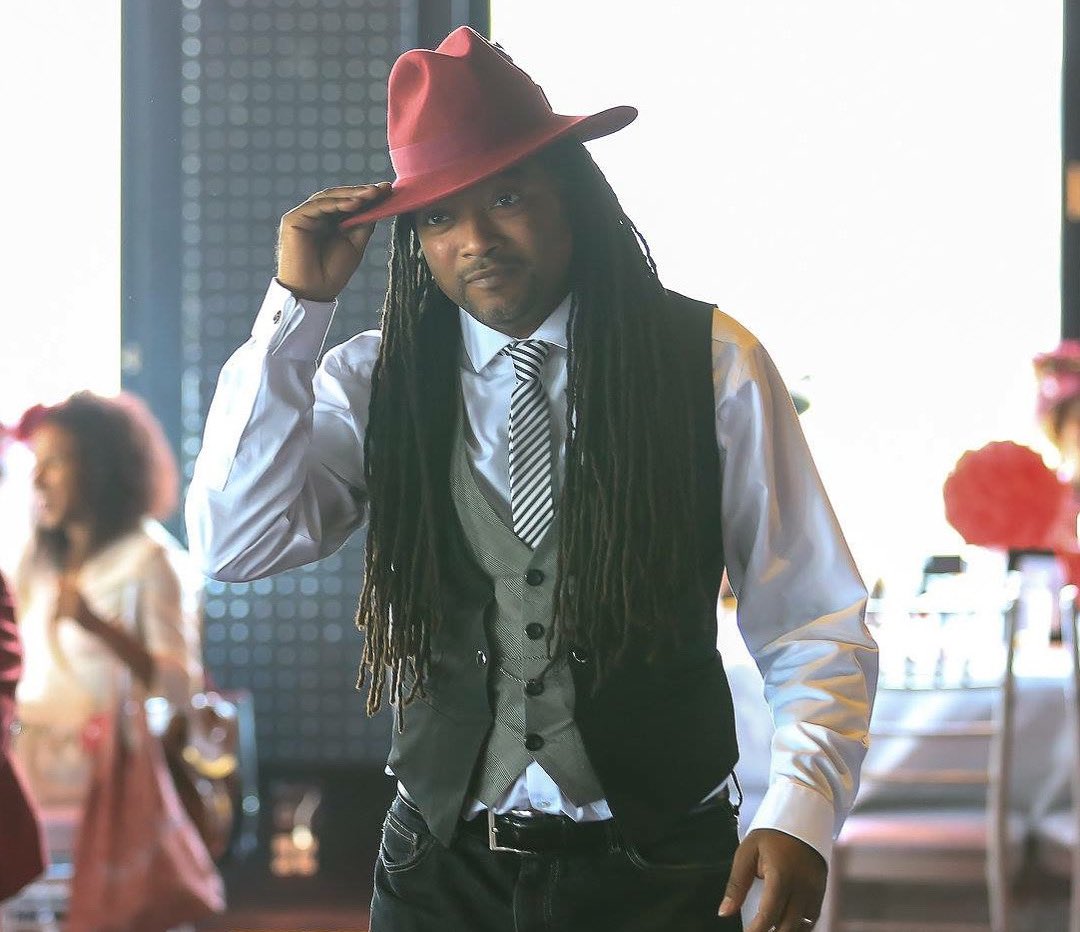 dstnyac's tweet photo. #TBTDSTNYAC #DSTNYAC Big Hats and Brims 2017. #seeusinaction #dstnyac #FirstGradChapter #NYACBigHats #NYACinAction #watchuswork #staytuned #DST1913 @easternregdst 📷:@1982creativestudios https://t.co/Ys2nhvDfP7