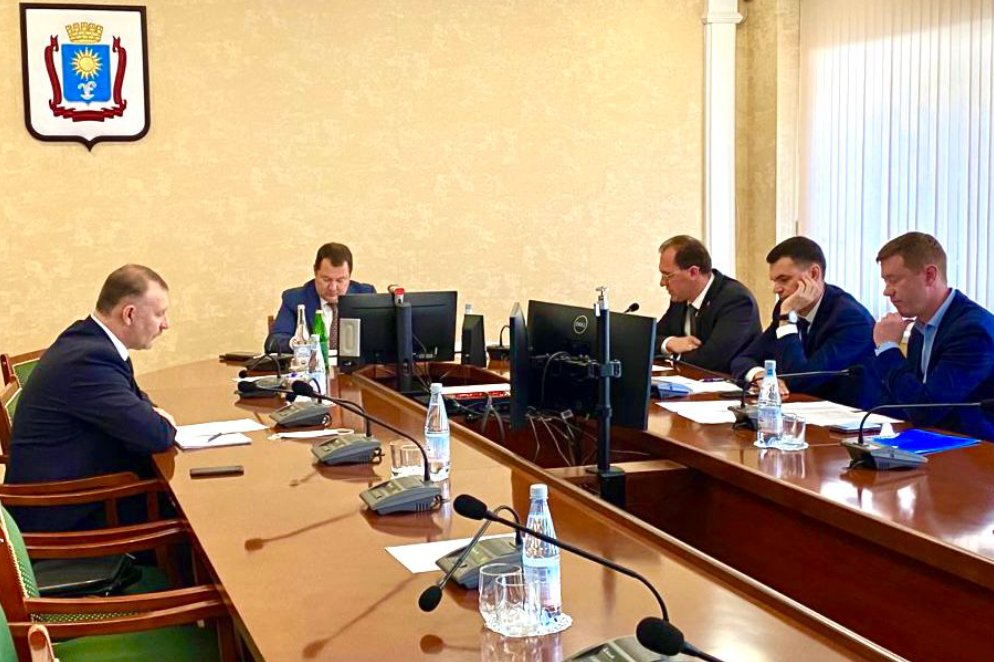 Заместитель главы Минстроя России посетил с рабочим визитом Ставропольский край
minstroyrf.gov.ru/press/zamestit…