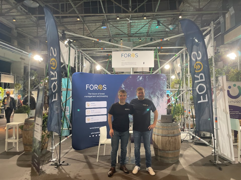 forosplatform's tweet photo. We are attending @createimpact21! 🌱🌲🇩🇪

If you would like to know more on how to make green investments simple &amp; accessible come to say hi to our team👇

And don't forget to check out our CEO @JustasKaveckas presenting on the innovation stage at 1:15pm! https://t.co/lZsC1XbtnX
