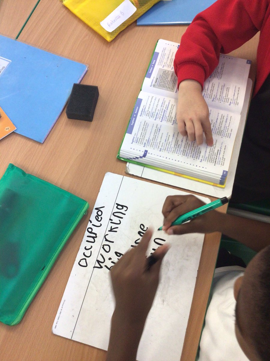 MrWalkerLPA's tweet photo. This morning in English we have been expanding our vocabulary.
We used the Thesaurus to find synonyms for words that we could use in our Poems tomorrow.🔍 📚
Here are some pictures of the words we found.

@LongshawAcademy https://t.co/KtsFLpeDtn