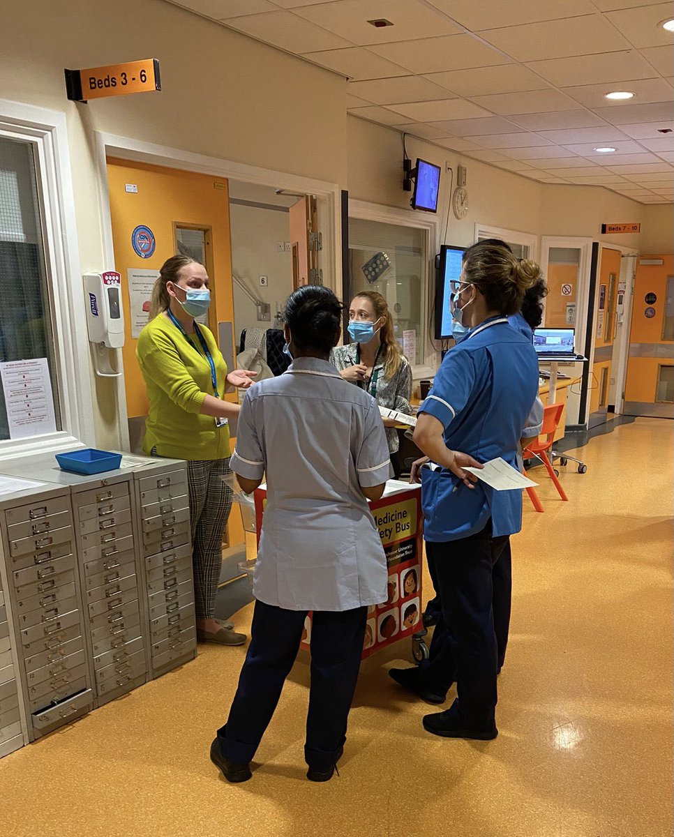 We have been on the road with the bus again this week visiting <a href="/MFT_MRI/">Manchester Royal Infirmary</a> @MFT_SMH <a href="/WythenshaweHosp/">Wythenshawe Hospital</a> . Nurses will be driving the bus round <a href="/RMCHosp/">RMCHosp</a> Friday so keep your eyes peeled 😊#patientsafetyweek <a href="/MFT_Pharmacy/">MFT_Pharmacy</a> <a href="/MFT_Chief_Pharm/">@MFT_Chief_Pharmacist</a>