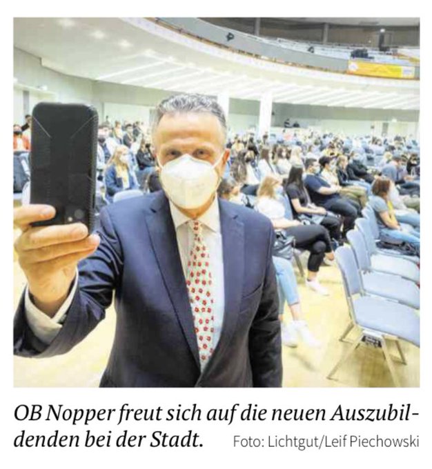 Julian Bossert 🌐 (@eigentlichich) on Twitter photo Digitalisierung in #Stuttgart: Symbolbild. Digitalisierung in #Stuttgart: Symbolbild.