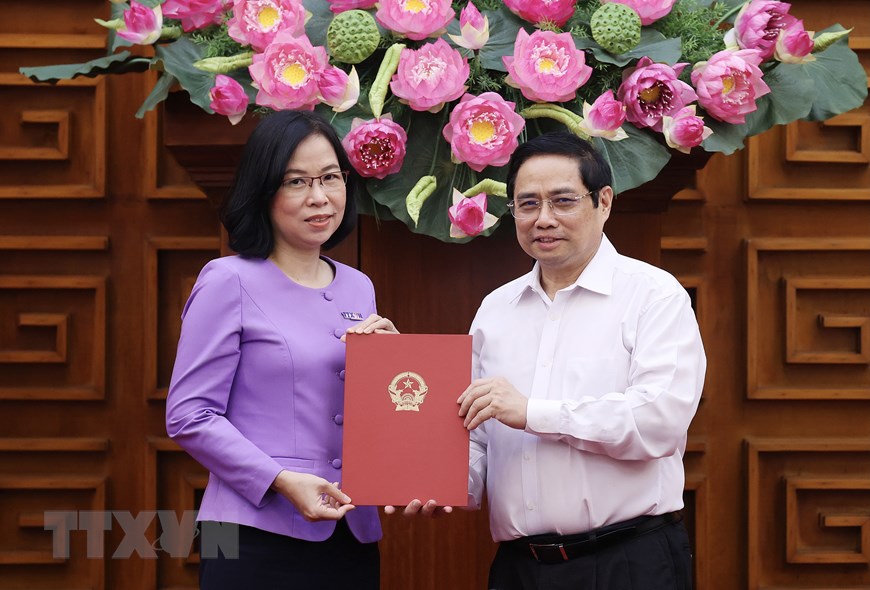 PM hands over appointment decision to Vietnam News Agency’s General Director