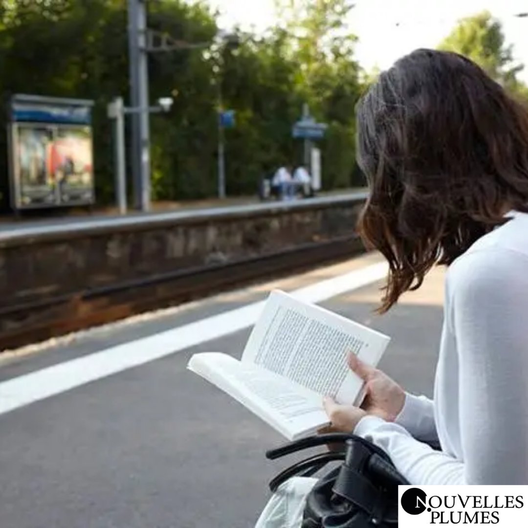 #JournéeMondiale

Aujourd'hui, c'est la journée mondiale des transports publics 🚋

Lire dans les transports, c’est être pourvoyeur de culture !

Et vous, lisez-vous dans les transports ? 

#NouvellesPlumes #Livre #Transport #Bus #Metro