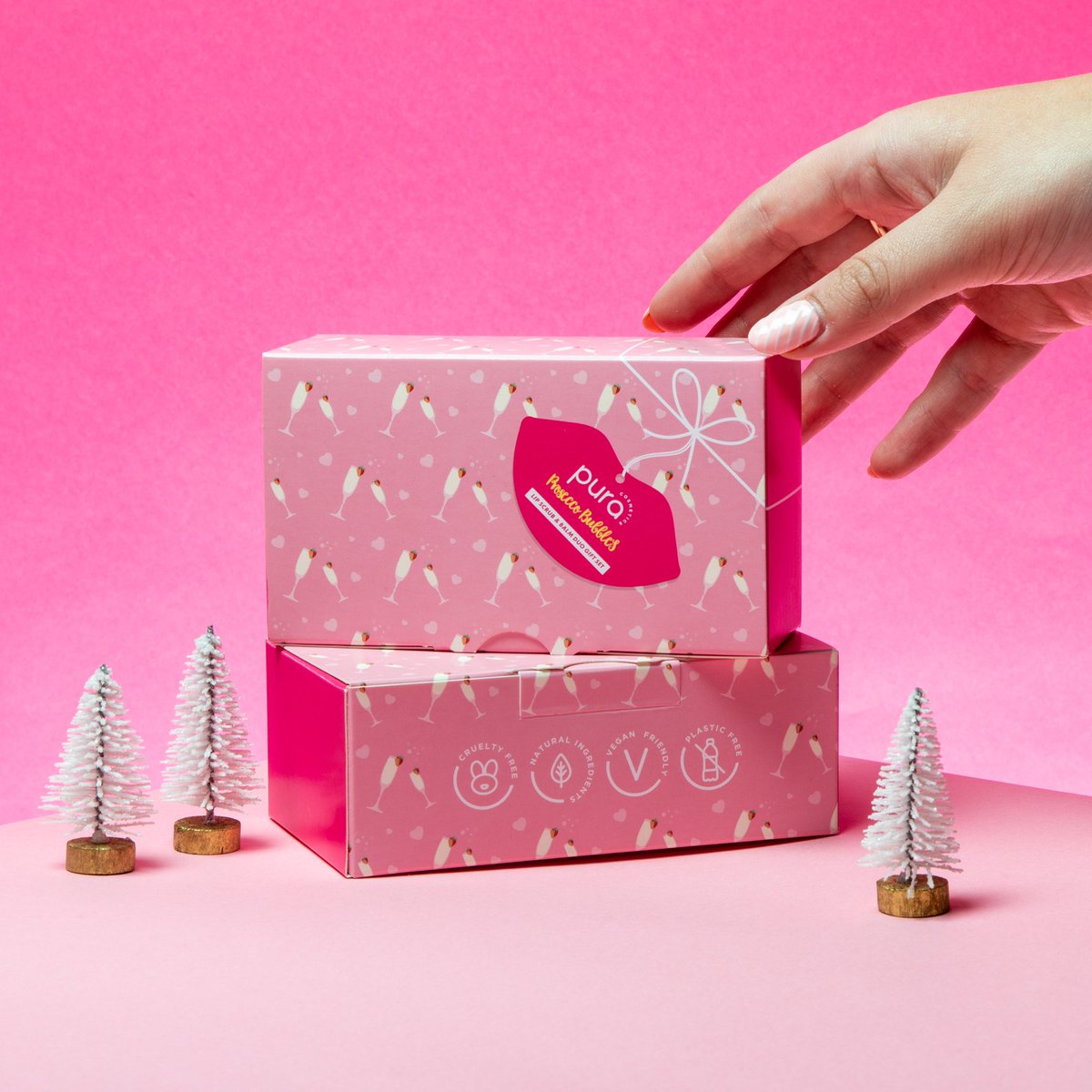 A sneak peek of the <a href="/PuraCosmetics/">Pura Cosmetics</a> Christmas Campaign - bringing super-fun &amp; super-sustainable gift options to under a tree near you!🎄 Watch this space!💕 puracosmetics.co.uk #PlasticFree #CrueltyFree #Vegan #PlantBased #MadeintheUK