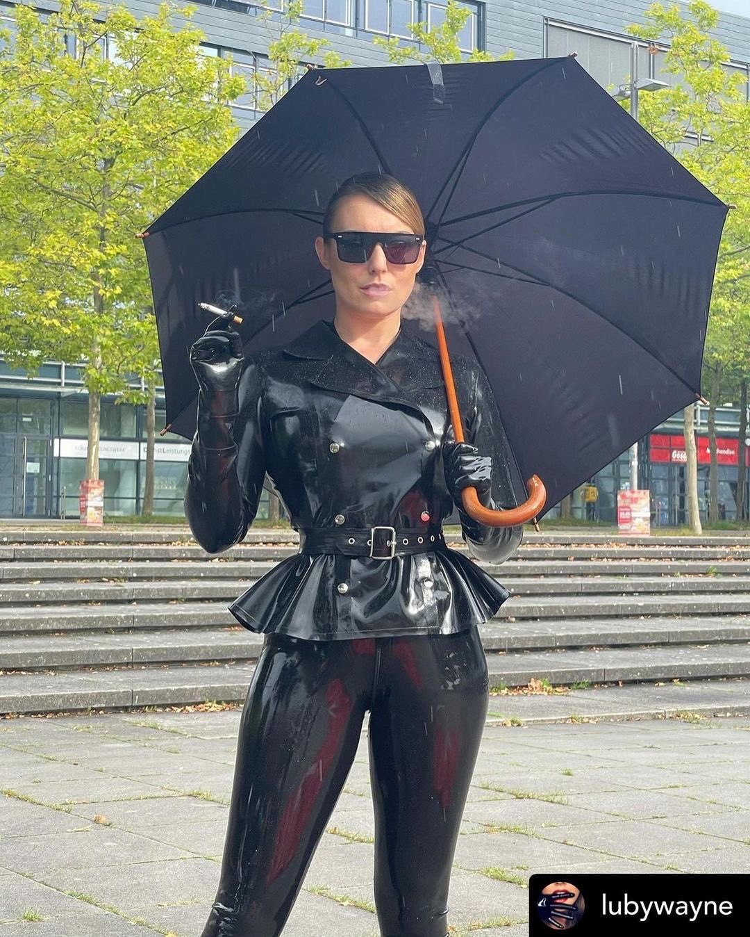 TheRubberdom on Twitter "SheGods the fabulousness 💅 of this lack Und