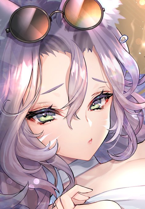 夏が名残惜しいおキツネ様😞💨 ※R-16かな…! 