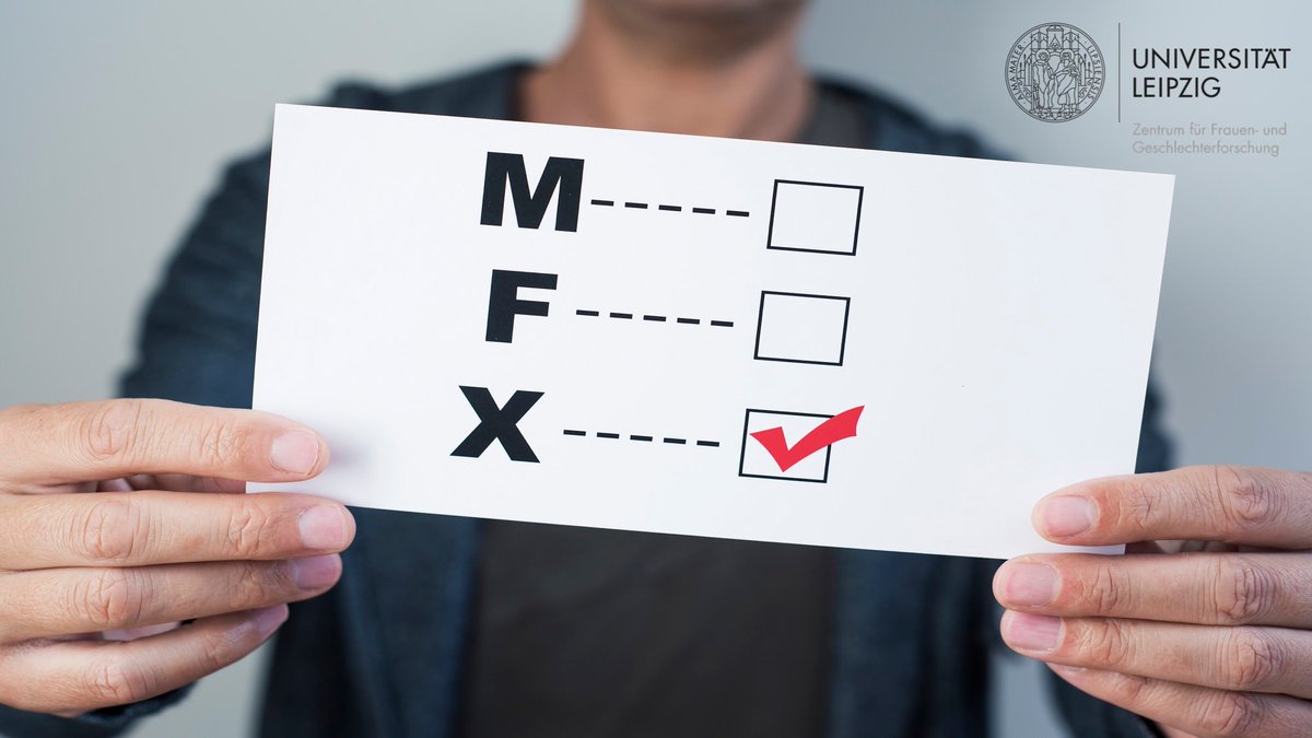 "Hat die Universität ein Geschlecht*?" Das Zentrum für Frauen- und Geschlechterforschung an der #UniLeipzig feiert sein 20jähriges Bestehen mit einer Konferenz.
Die Frist für Beitragseinreichungen wurde bis zum 7.10. verlängert: frages.uni-leipzig.de/fileadmin/Einr…
#GenderStudies