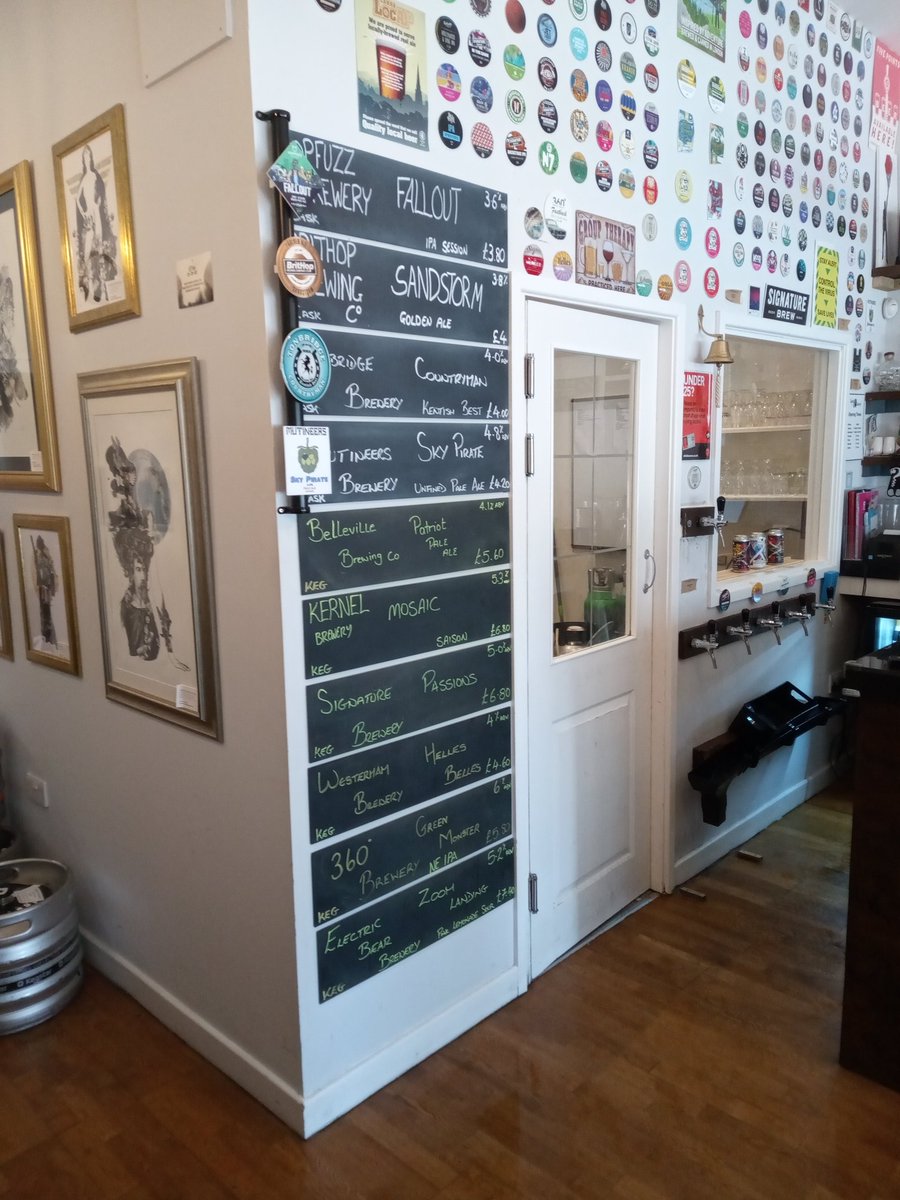 lockandbarrelah's tweet photo. Something for everyone to enjoy at the Lock #bromleycamrabeerfestival #beeroclock #beerbrewery #bromley #beercellar #bromleybusiness #beerstagram #beeroftheday #beerlover #beer #beeruk #craftbeerlover #camrabromley #caskale #craftbeerresidency #cask #realales #realbeer https://t.co/M7BaCn6dpN