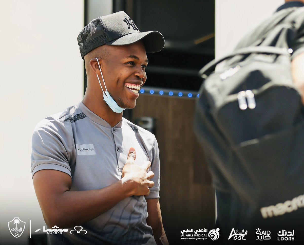 KMusona Official tweet media