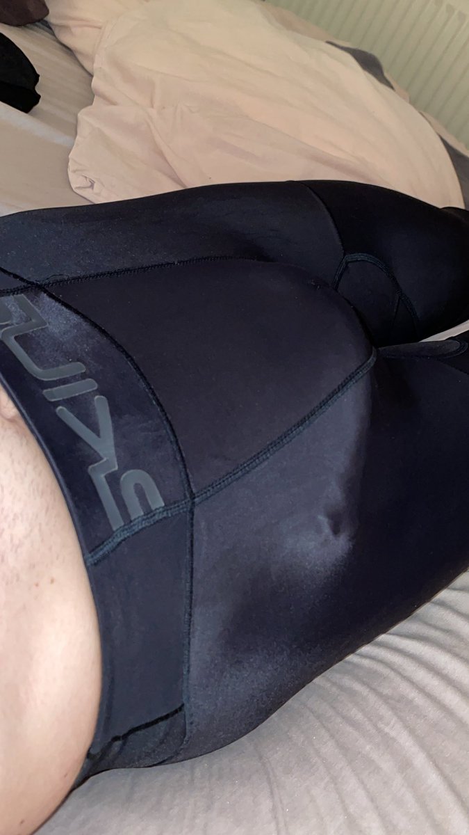 eraserextrem's tweet photo. #Lycra #bulge in #skinscompression with #cockring #lycrafetish #lycrafan #lycrabulge #gaylycra #spandex #gayspandex https://t.co/J3Q9imaLDb