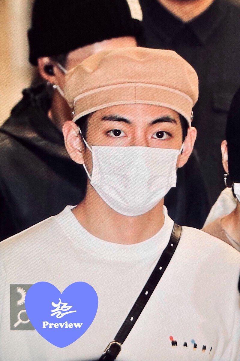 VOLT1230's tweet photo. [PRE] 210924 ICN 입국

수고 많았어요💜

#방탄소년단 #BTS #V #뷔 #태형 @BTS_twt https://t.co/PZRvFlXSmJ
