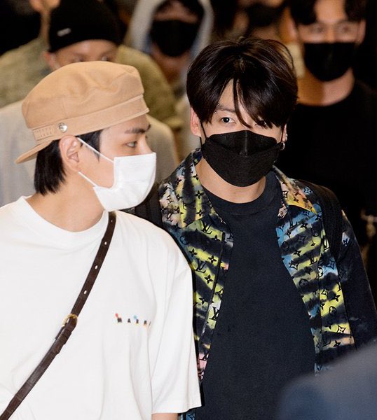 ⁺⋆황제태태 ⁹⁵⁹⁷ ♕ • 🐰국뷔 영원히🐻💫 tweet media