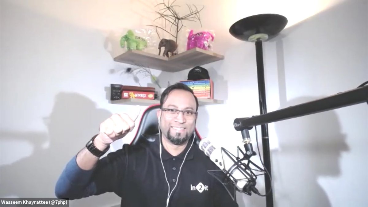 in tonight's episode, I was sporting the nice <a href="/in2itvof/">in2it vof</a> polo Shirt - generously gifted by the Don &amp; PHP_Ninja <a href="/DragonBe/">DragonBe</a> at the start of the year (more on that later).

Disclaimer:
In2IT has not sponsored this &amp; I received it before I even started <a href="/elephpant/">elePHPant</a>  :)

#CommunityMatters