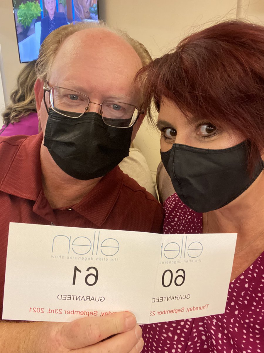 HB_Hotmama's tweet photo. Having fun! #ImAtEllen https://t.co/n1CqqLjwL7