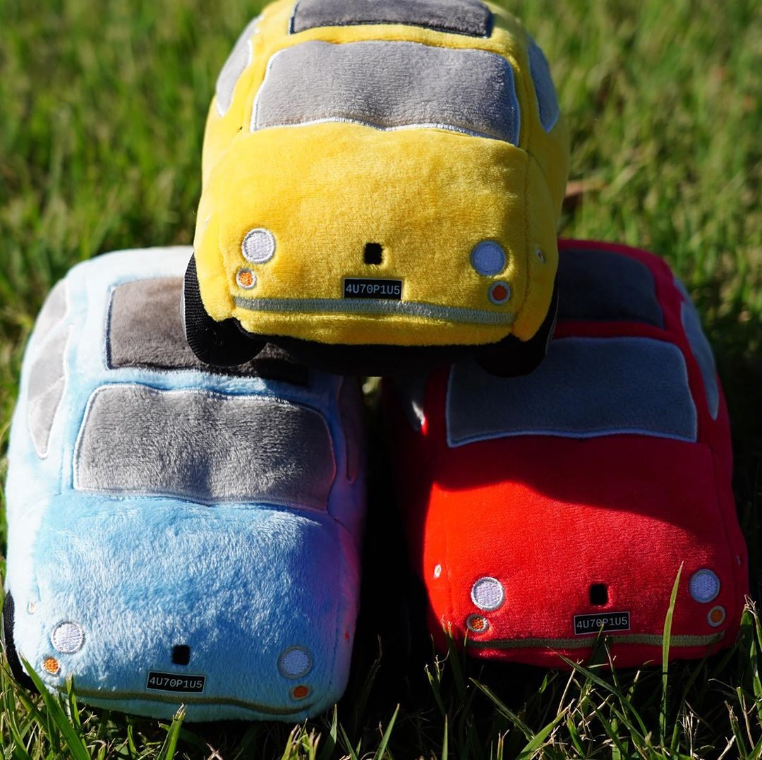 Autoplushies's tweet photo. Italian SOULS Are Super AWESOME π
Pick your favorite color plushie now at @autoplushies & enjoy the good vibes!!
https://t.co/e9pf6GyRMY
#fiat500 #softstuffedtoys #autoplushies #cartoys #carsofalltime #autoplush #carmemes #carporn https://t.co/Zs5lz0BueH