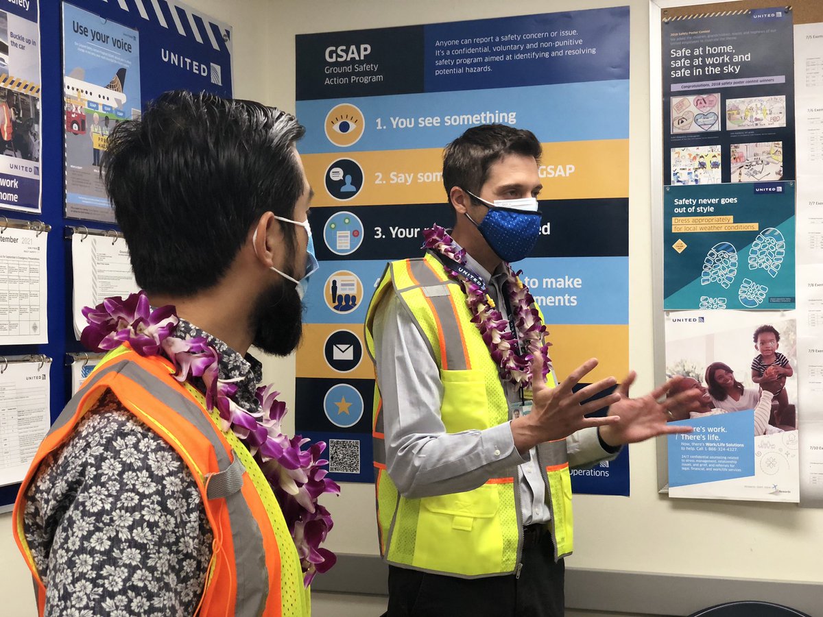 Mahalo Team OGG for hosting us today! Thank you for all you do! Great visit with VP <a href="/DJKinzelman/">David</a> Hawaii Director @ErnieAtUnited HR @brian_crooks_UA CBO Team <a href="/clemence_farraj/">Clemence Farraj</a> <a href="/BasnettJuliet/">Juliet Basnett</a> Sherry Zhao <a href="/JMRoitman/">Jon Roitman</a> <a href="/MikeHannaUAL/">Mike Hanna</a> <a href="/DBP_sfo/">David P</a> <a href="/JMRoitman/">Jon Roitman</a> <a href="/ConnieMutch/">Connie Mutch</a> @Rahman_UAL