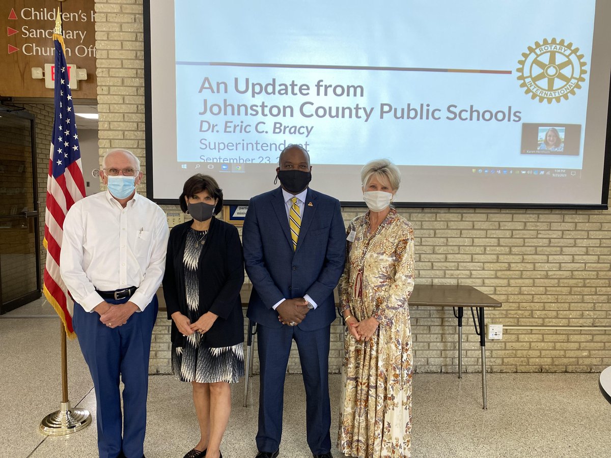 JCPS Superintendent Dr. Eric Bracy had the opportunity to meet with the The Rotary Club Of Central Johnston County today. He and BOE Vice-Chair Terri Sessoms met with members and shared an update from the school system. We are very thankful for our supportive community partners!