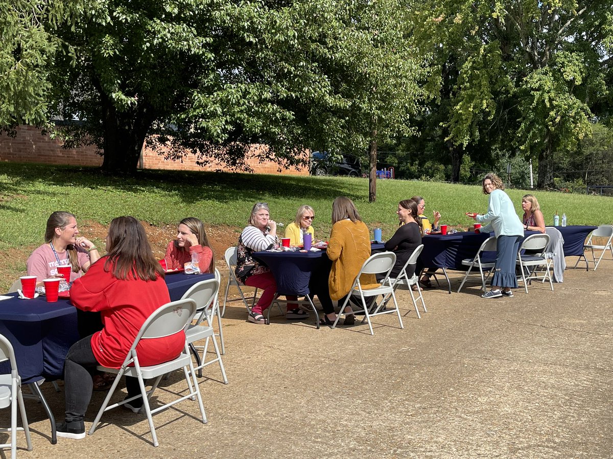 Charleston_STEAM tweet media