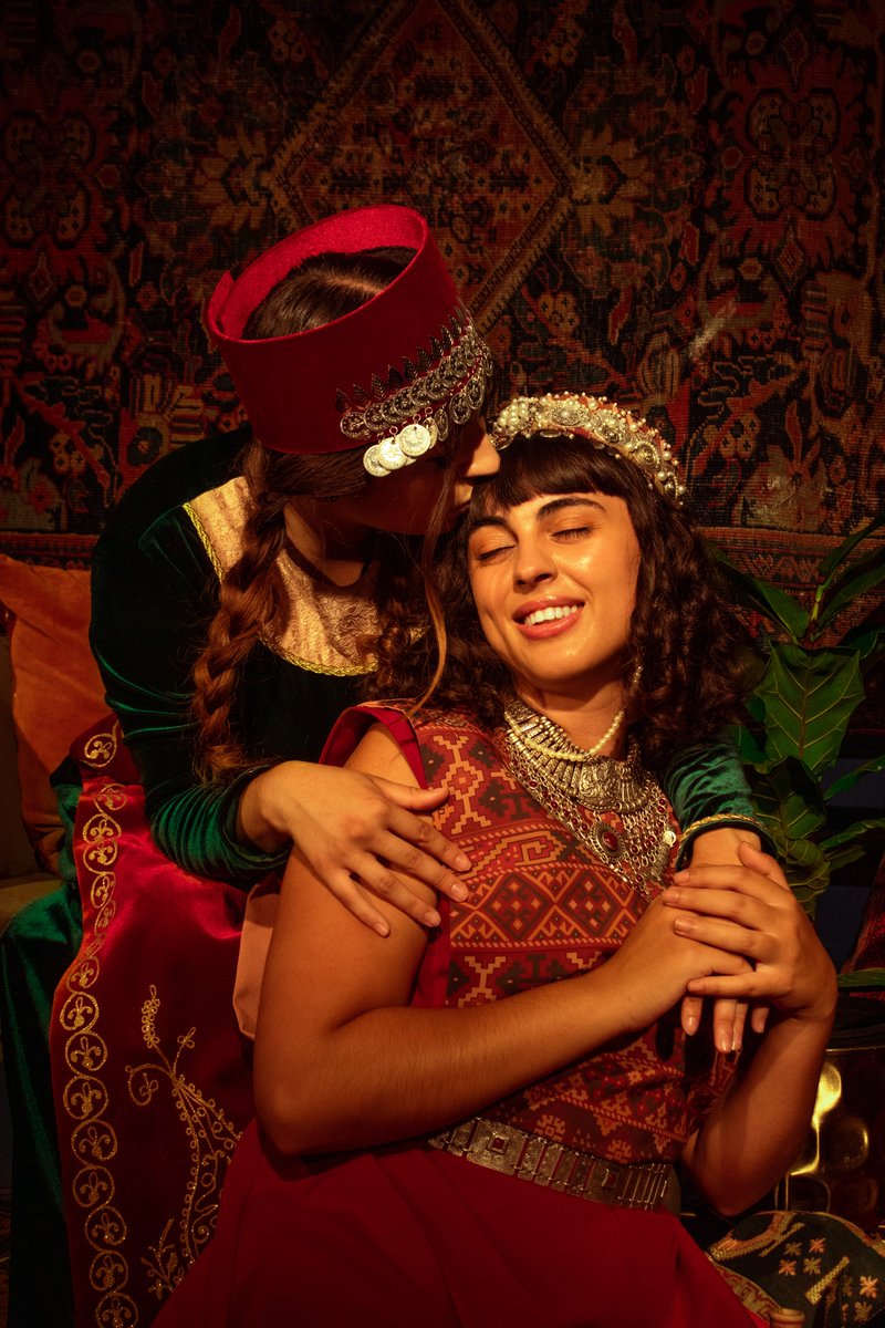 Ani &amp; Anahit ❤️

Happy #BiVisibilityDay to all my fellow Hyes and Bi's 🇦🇲🏳️‍🌈

View full photoset, artist statement, and credits on my website: photojene.com/ani-anahit