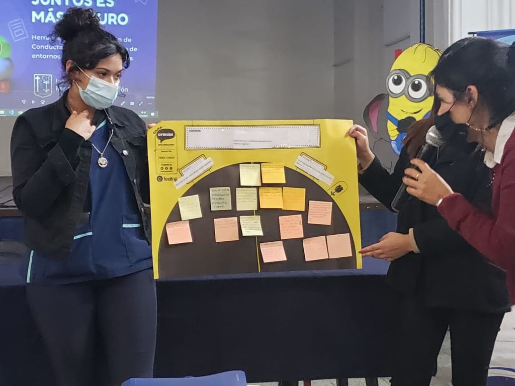 FeelingMetodo's tweet image. Las guías de #Feeling se trabajan  en las escuelas de Tucumán - Argentina. Excelente trabajo de @LabTucuman  y @JoseFarhatok