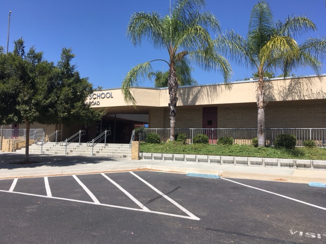 Looking at graph and the x and y "axas" what story could this graph tell? Where in <a href="/PowayUnified/">Poway Unified</a> are we? #mathwalk #sandiegomath #sidewalkmath bit.ly/mathwalks2021