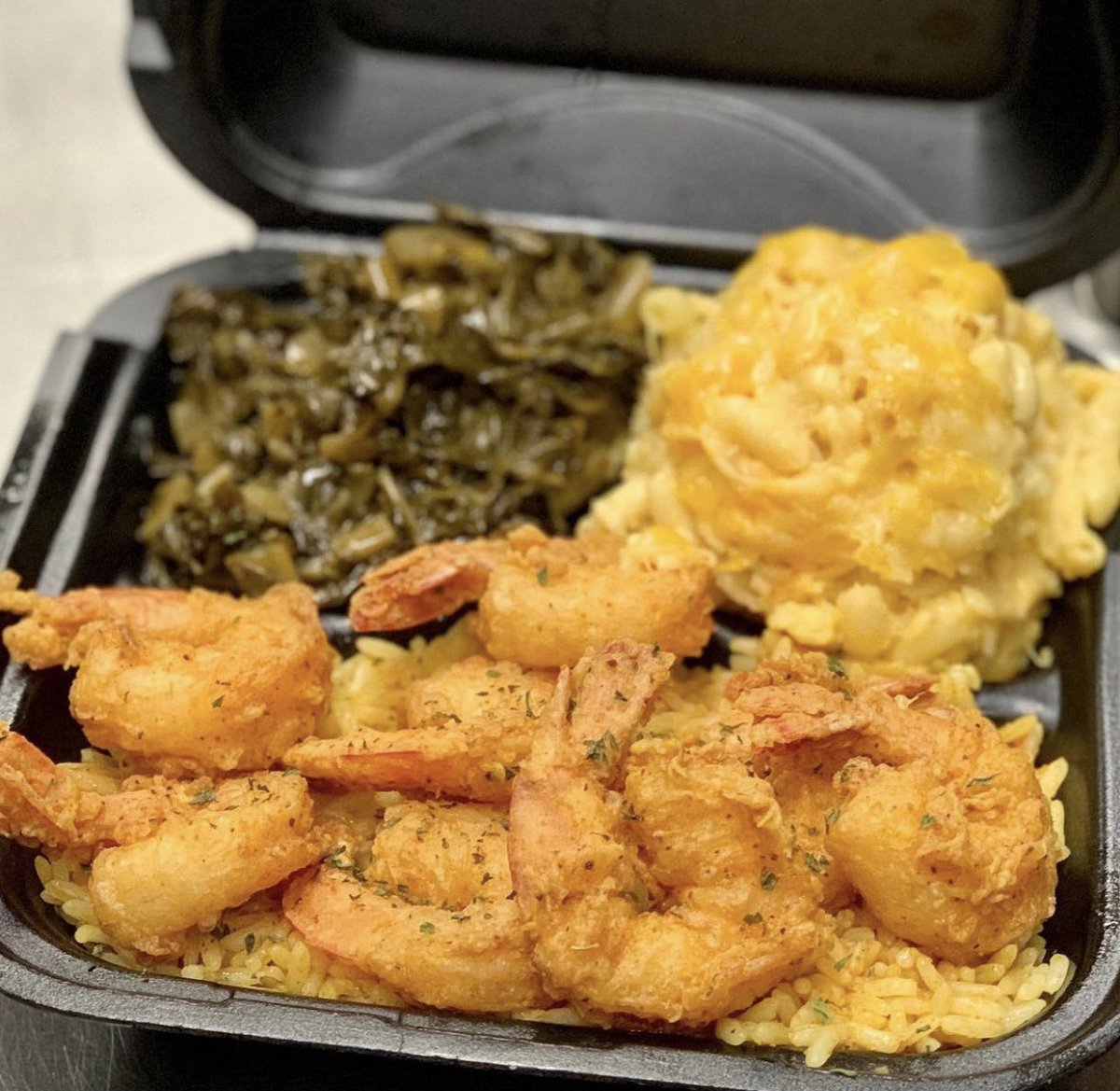 Ain’t no Fried Shrimp like Shuckin’s 💯