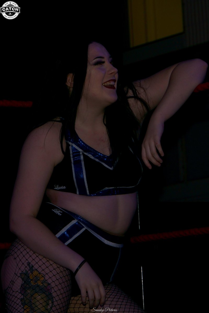 CATCHProWres's tweet photo. #CATCH3
@_lucialee got her first win in CATCH over @RayhneUK with a very familiar looking knee! ๐ค
๐ท @SmudgePictures https://t.co/kaJfHPjws0