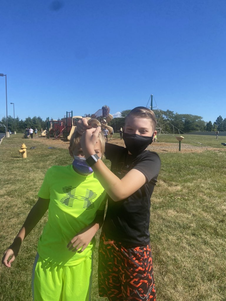 EarlyLearningDr's tweet photo. Cooper wanted to be a unicorn like me #wishgranted ##timewithkids #recess #principal #principalsofinstagram https://t.co/BXeY9rfXaL