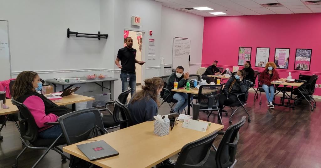 Alex Carson tweet media