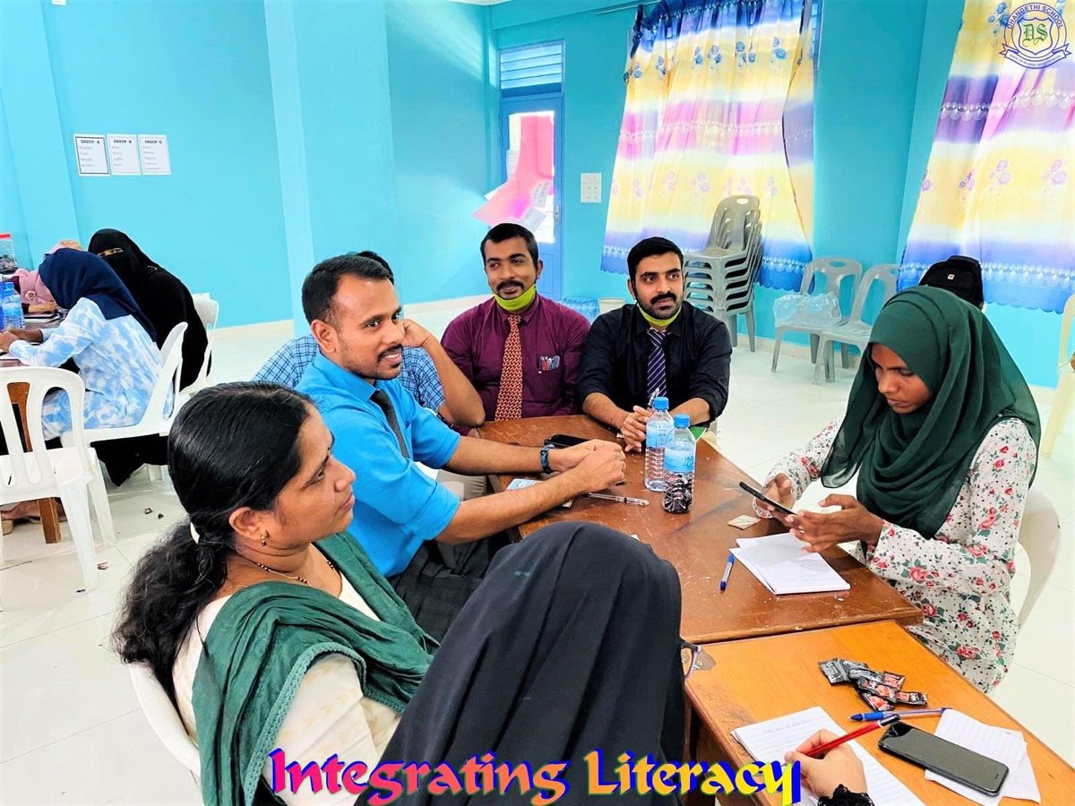 DhangethiSchool's tweet photo. An invigorating PD session was conducted by Mrs. Shehezune . Thank you so much for your on-site support for literacy integration & many thanks to our Secretariat of Dhangethi Council for providing required elements to made this event a great success.. 👏👏👏💐 #moedumv #aisthly https://t.co/piwZXutkKJ