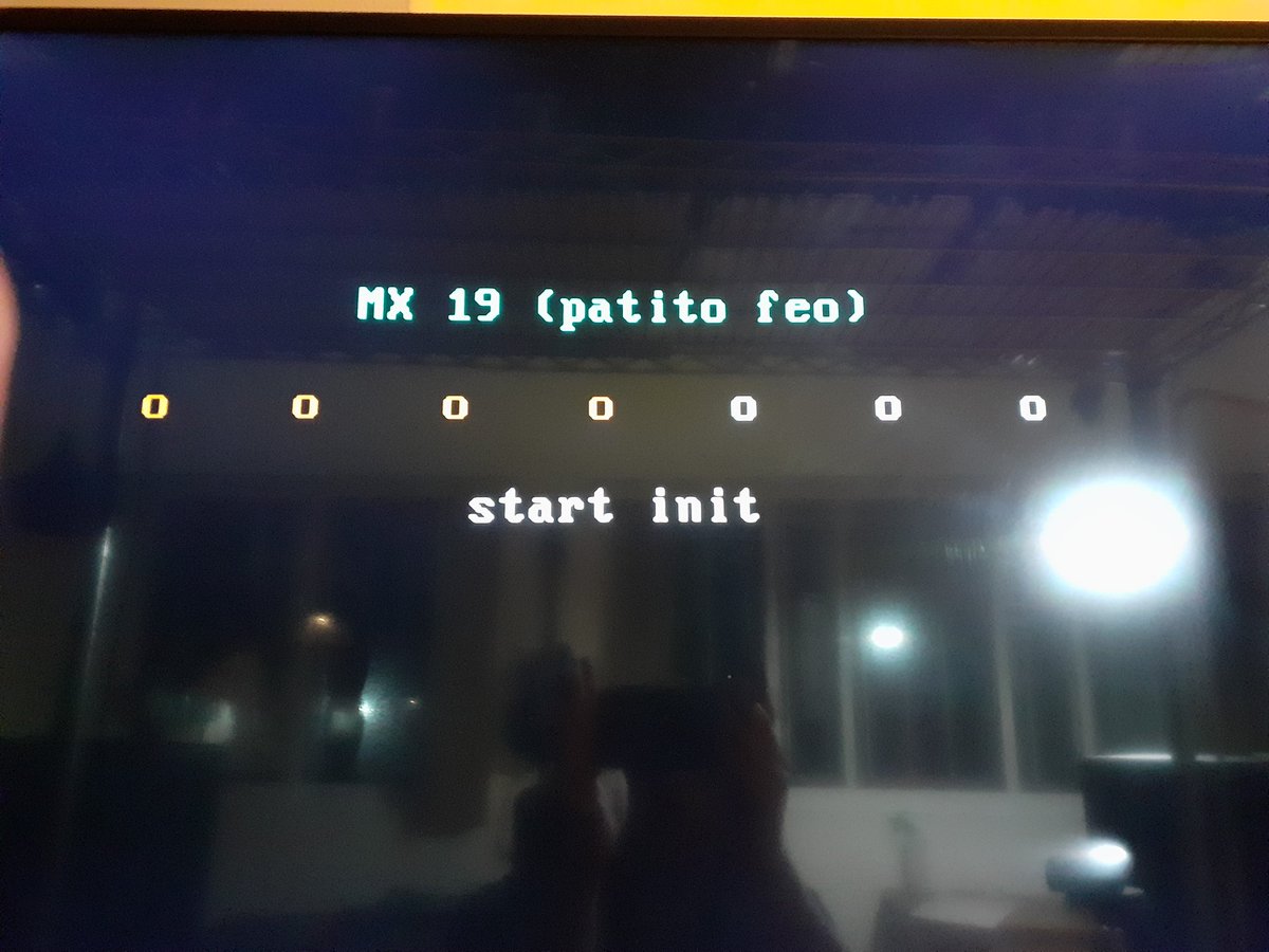 furenku's tweet photo. Instalando mi distro favorita: #AVLinux! Con kernel rt (tiempo real)! Estoy corriendo SuperCollider con <4ms de latencia, con lo que se puede procesar cualquier instrumento o señal. Trae muchas cosas, pero con ardour y cinelerra es suficiente para trabajar AV profesional #AVLalv! https://t.co/4W1MFrBQb7