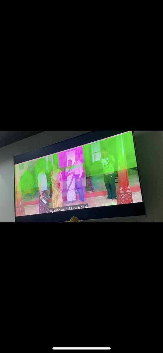 thevijay_dev's tweet photo. @MiTVIndia @MiIndiaSupport Was very exited with the purchase, and now very disappointed with this. The replacement tv greened out the next day of delivery. https://t.co/SYe6ZeYziO