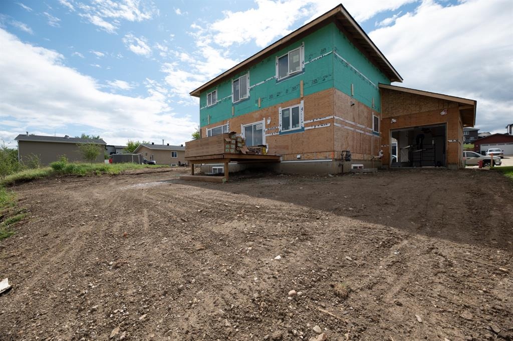 AlvesCustomYMM's tweet photo. 168 Beaconwood Place is well underway! We can’t wait to show you the final product! This is such an exciting build for us in the beautiful community of Beacon Hill. Reach out today for more info.
📸 Kristy Stonehouse - Coldwell
#custombuilt #familybuilt #alvesbuilt #ymm https://t.co/VFrH2Cmg9a