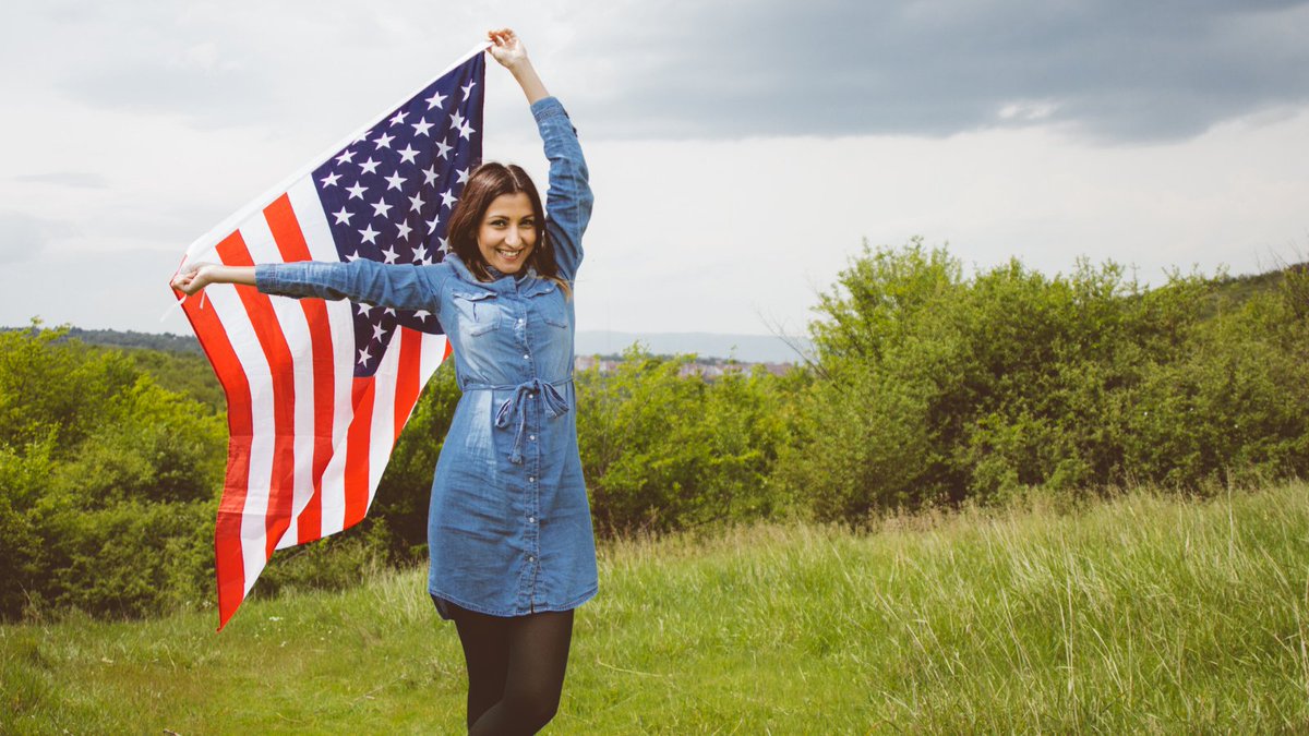 Future Female Leaders is building, supporting and empowering the next generation of conservative women. 🇺🇸 Join us --> futurefemaleleader.com/join/