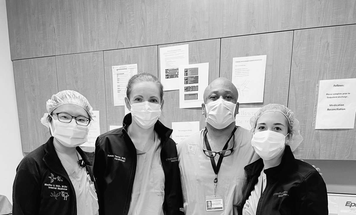 Doing our best to get more #WomenInCardiology, showing the absolute joy of our field. L-R: PGY2 IM resident Mozhu, shadowing me in the cath lab this AM, 1st yr fellow Kataryna, me, 1st yr fellow Sarah