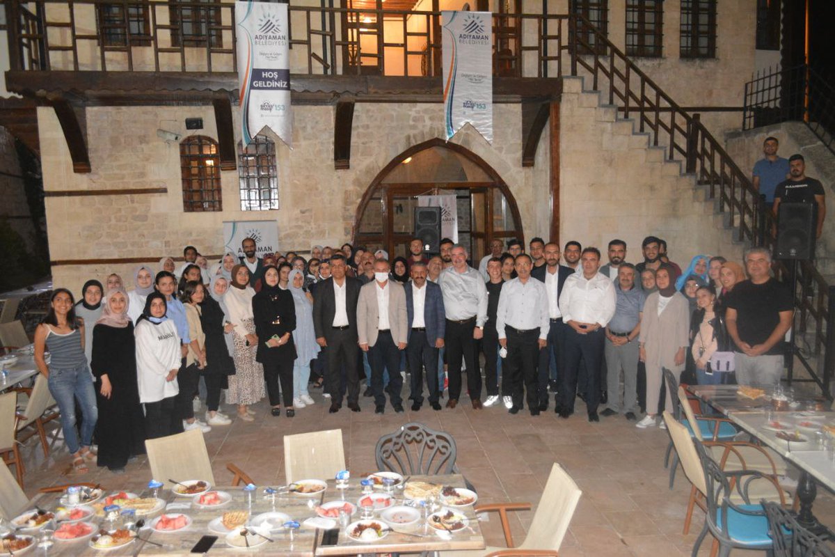 ADIFED02's tweet photo. Adıyamanlı olmayan genç kardeşlerimizi, ilimizin tarihi ve turistik noktalarını gezdirirken, kültürümüzü de yerinde deneyimleme imkan sunduk.

Etkinliğimize katkı sağlayan; Adıyaman, Kahta, Gölbaşı ve Samsat Belediyelerimize teşekkür ediyoruz 👏🏻👏🏻 https://t.co/5M4WujCraq