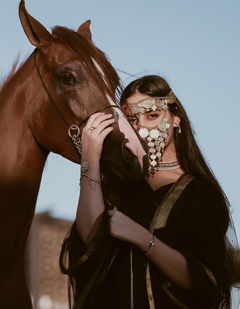 Juiiill's tweet image. المرأة السعودية💚💚💚💚