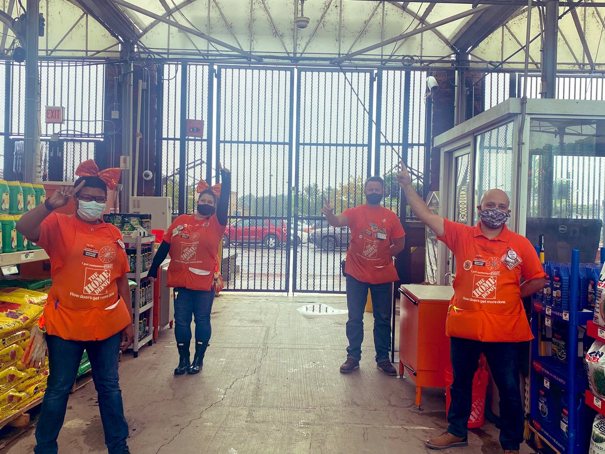 Ahmad khaled (@maadd33) on Twitter photo Orange Pride Day!! #successsharing <a href="/HouleHeather/">HeatherHouleTHD</a> @XKerrigan @SallyGansior <a href="/HWHD2718/">Harper Woods HD2718</a> <a href="/PorshaS01700851/">Porsha S</a> <a href="/122Chevy/">Takekia Harris</a> <a href="/PaulMcCal/">Paul McCall</a> Orange Pride Day!! #successsharing <a href="/HouleHeather/">HeatherHouleTHD</a> @XKerrigan @SallyGansior <a href="/HWHD2718/">Harper Woods HD2718</a> <a href="/PorshaS01700851/">Porsha S</a> <a href="/122Chevy/">Takekia Harris</a> <a href="/PaulMcCal/">Paul McCall</a>