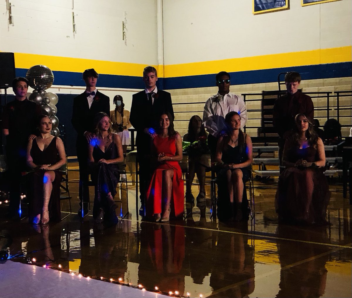 wickliffesuper's tweet photo. Congratulations WHS Homecoming Court, Homecoming Queen, and Grand Marshal! Happy Homecoming to all! ⁦@WickliffeHS⁩ ⁦@WickMiddle⁩ ⁦@WickElementary⁩ ⁦@SupportWickSch⁩ ⁦@WickliffeFRC⁩ https://t.co/78EtYUhl7H