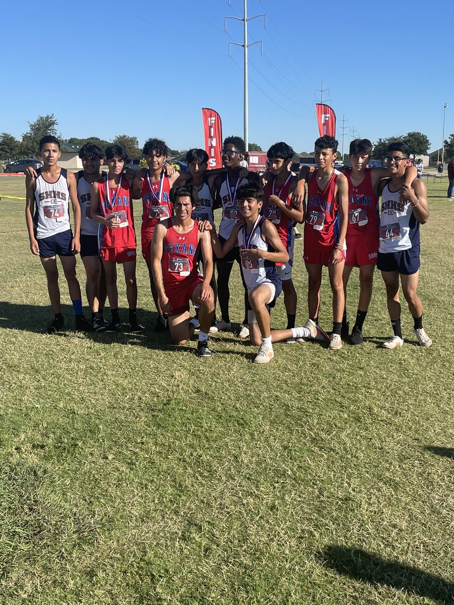 Sam Houston HS Cross Country tweet media